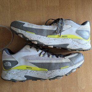 NWT The North Face Men's VECTIV Taraval Hiking Shoes